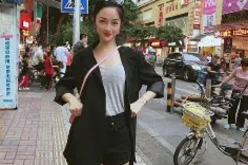 曝女演员和75后男演员张译靳东朱亚文等被猜测 娱乐圈大瓜炸锅